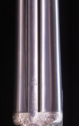 Henry Morrow & Co. of Halifax and Harrogate ~ a beautifully engraved sidelock with great dimensions and original 2 3/4"chambers - 3 of 8