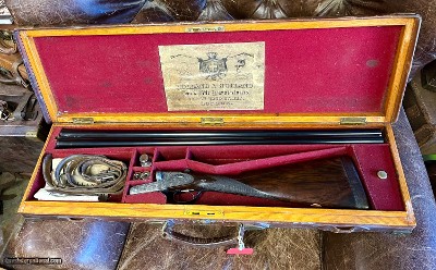 Holland & Holland Royal grade in its makers case ~ experience perfect balance - Image 8 of 9