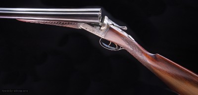 Webley & Scott Model 700 in nice condition and original 2 3/4" ~ 6 lbs. 6 oz. - Image 4 of 8