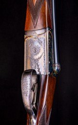 Webley & Scott 700 ~ 2 3/4" chambers and near new condition ~ No cast so ok for right or left-handed shooters - 6 of 8