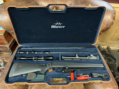 Blaser R93 Three Barrel Set in its makers case ~ Super condition and with three scopes also! - Image 8 of 9