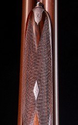 William McCall & Co ~ An outstanding Scottish shotgun with excellent wood and engraving and Nitro proofed Damascus barrels - 7 of 10