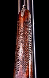 W.W. Greener in fantastic condition ~ This is quite a rare Greener with a standard top tang safety ~ In its maker case no less! - 7 of 10