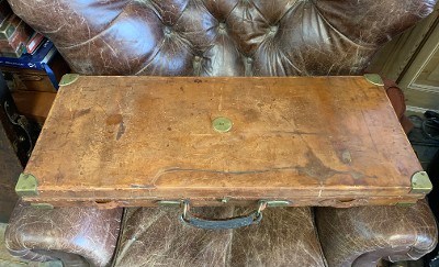 Charles Lancaster Lovely London matched Pair of Sidelocks from between the wars ~ crisp engraving! Own a London matched pair! - Image 10 of 10