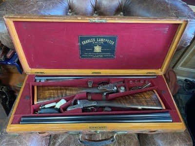 Charles Lancaster Lovely London matched Pair of Sidelocks from between the wars ~ crisp engraving! Own a London matched pair! - Image 9 of 10