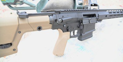 Premium AR 10 rifle in 308 Winchester - Image 11 of 15