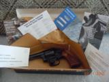 Smith & Wesson Mod. 547 ( 9 mm )S&W model 547 revolver, caliber 9 mm, 4 inch barrel and NIB. This is the first generation 9 mm revolver manufactured b - 1 of 13