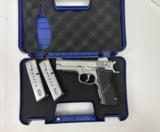 SMITH & WESSON 9MM MODEL 5906 SEMI AUTO PISTOL - 1 of 3