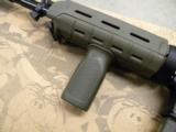 BUSHMASTER OPTICS READY AR15 MAGPUL ODG EDITION - 5 of 8