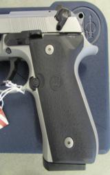 Beretta 92FS Inox (Stainless) 9mm JS92F500 - 5 of 8