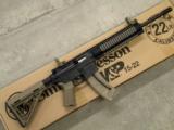 Smith & Wesson M&P15-22 MOE-FDE .22LR AR-15 811035 - 1 of 5