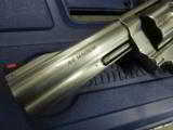 Smith & Wesson Model 629 Classic
5" Barrel .44 Rem. Magnum 163636 - 7 of 9