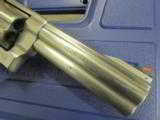 Smith & Wesson Model 629 Classic
5" Barrel .44 Rem. Magnum 163636 - 8 of 9