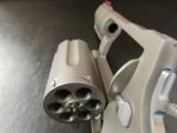 Taurus M513 Raging Judge 3" 6-Shot
.454 Casull / .45 Colt / .410 2-513039 - 5 of 7