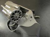 Smith & Wesson Model 617 10-Shot .22LR 4