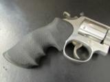 NEW Vintage Smith & Wesson Model 617-1 8