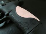 Smith & Wesson M&P9 Pink Grip 9mm 4.25