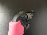 Ruger LCR Double-Action .38 SPL Pink Hogue Grips - 8 of 8
