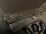 Smith & Wesson M&P SHIELD 9mm MA Compliant - 4 of 6