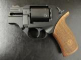 Chiappa Rhino 200D .357 Magnum 2 - 1 of 7