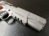 Smith & Wesson Model SW1911TA Stainless 1911 .45 ACP 151329 - 5 of 7