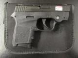 Smith & Wesson Bodyguard .380 ACP/AUTO with Laser 109380 - 1 of 8