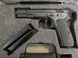 CZ-USA CZ 75 B (Omega) Black Semi-Auto 9mm Pistol 91135 - 10 of 10