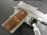 Kimber Stainless Ultra Raptor II 1911 .45 ACP/AUTO - 3 of 9