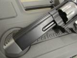 Smith & Wesson Performance Center Model 627 V-Comp .357 Magnum 170296 - 7 of 9