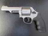 Smith & Wesson Model 69 Stainless Combat Magnum .44 Magnum 162069 - 2 of 8