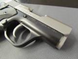Like new Kimber Solo Carry Bi-Tone 9mm Luger 04589 - 5 of 8