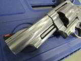 Smith & Wesson Model 629 Stainless .44 Magnum 4" Barrel 163603 - 7 of 8