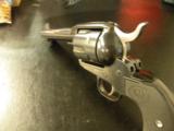 Ruger Vaquero Single-Action .45 Colt - 3 of 4