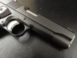 Dan Wesson Guardian Commander-Size 1911 Black .38 Super - 7 of 8