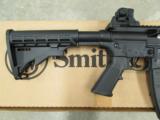 Smith & Wesson M&P 15-22 Integrally Suppressed .22 LR 3200062 - 4 of 8