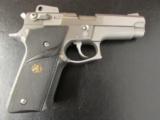Smith & Wesson Model 659 Stainless Steel 9mm- 1 of 7