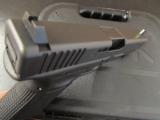 Glock 21 GEN3 13 Round .45 ACP/AUTO with Threaded Barrel - 7 of 8