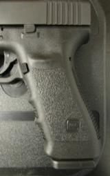 Glock 21 GEN3 13 Round .45 ACP/AUTO with Threaded Barrel - 4 of 8