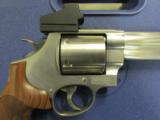 Smith & Wesson Model 657 7.5