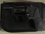 Smith & Wesson M&P BODYGUARD 38 Crimson Trace .38 Special 10062 - 2 of 9