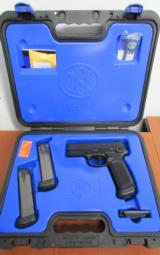 FNH-USA FNX-45 BLACK 15 RD .45 ACP/AUTO 66994 45- 1 of 9
