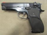 Smith & Wesson Model 39-2 Blued 9mm Luger 37272 - 2 of 8
