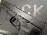Glock 37 G37 with (3) 10 Rd Mags .45 GAP 71658 - 7 of 9
