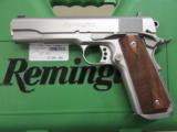 Remington/Wilson Combat Stainless 1911 R1 .45 ACP/AUTO - 2 of 8