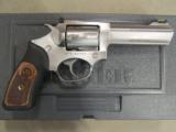 Ruger SP101 327 Federal Magnum 4.2" Stainless 5773 - 1 of 8