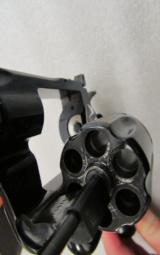 RARE 1982 Colt Python Royal Blue 2 1/2" .357 Magnum w/Custom Grips - 11 of 15