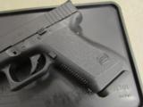 Glock 23 Gen 2 4" .40 S&W - 3 of 12