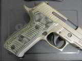 Sig Sauer P226 4.4" FDE G-10 Grips SRT 9mm E26R-9-SCPN - 6 of 9