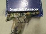Smith & Wesson Model 22A Semi-Auto .22 LR Pistol Realtree APG 107442 - 7 of 7