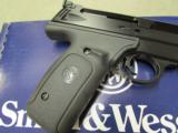 Smith & Wesson Model 22A Semi-Auto .22 LR Pistol 5.5
